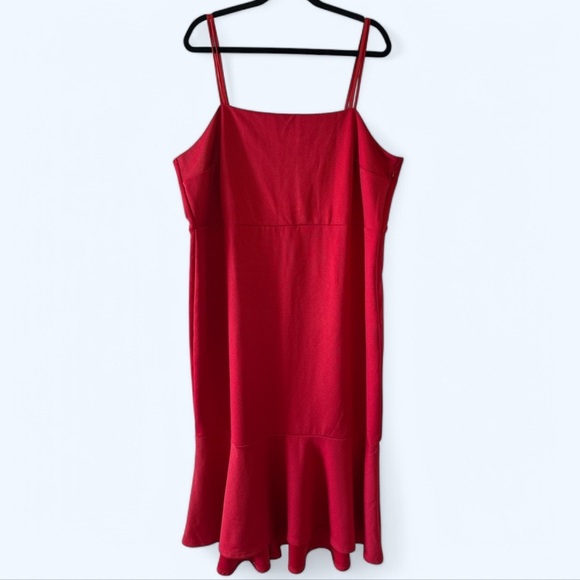 Eloquii Plus Size Red Spaghetti Strap Dress - Picture 2 of 8